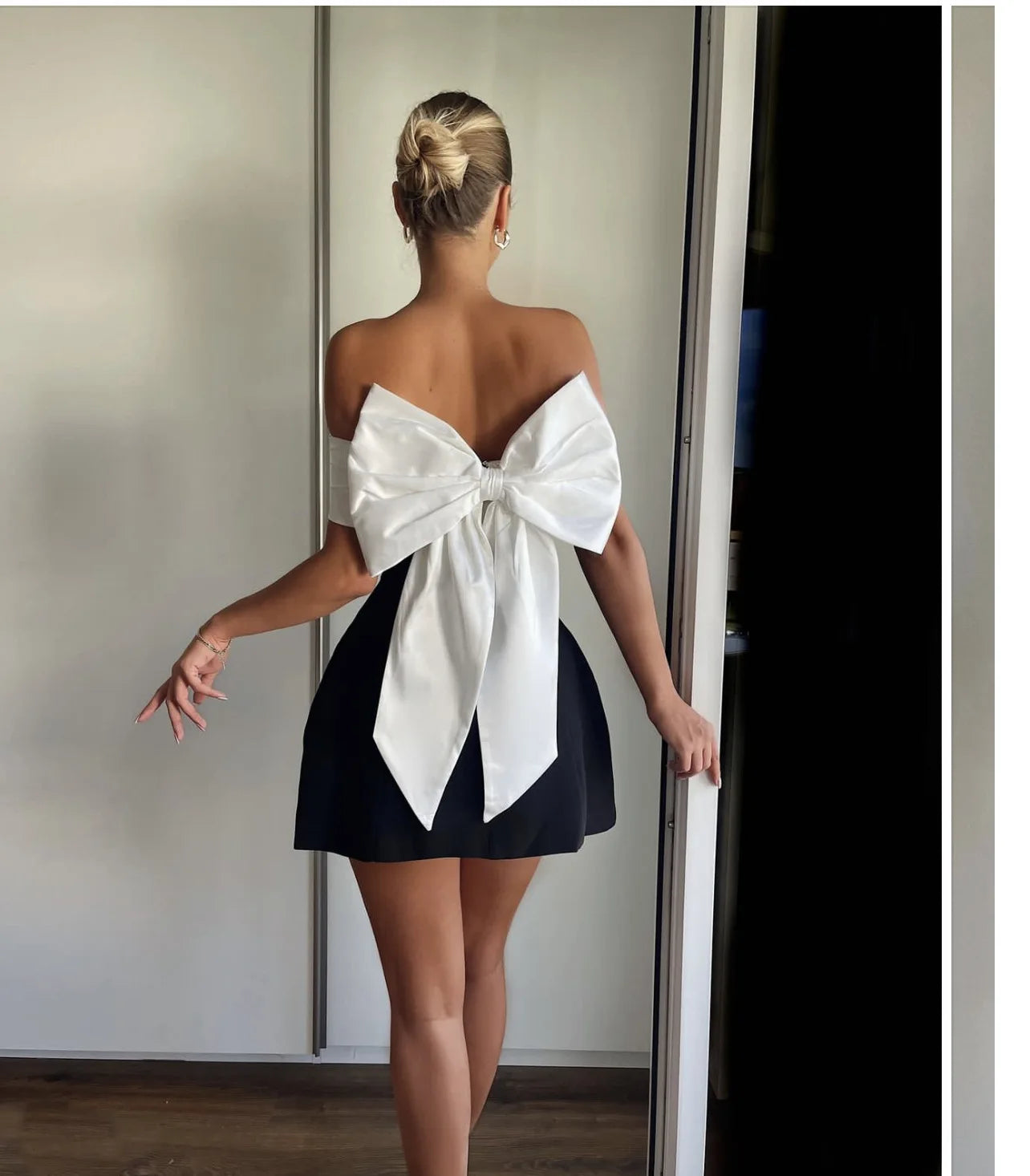 Bow decorated mini dress